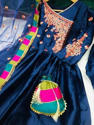 4 Pcs Embroidered Maxi Suit Set in Shamoz Silk for Women thumbnail 5