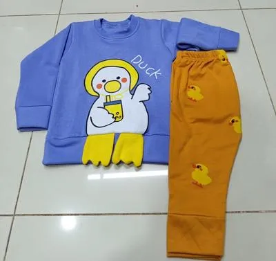 2 Pcs Girl's Fleece Printed Tracksuit thumbnail 2