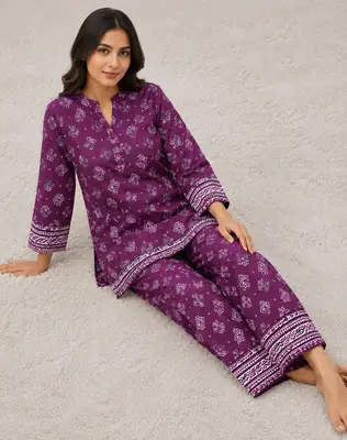 2 Pcs Women's Unstitched 3-D Block Printed Suit
