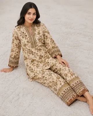 2 Pcs Women's Unstitched 3-D Block Printed Suit