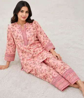 2 Pcs Women's Unstitched 3-D Block Printed Suit