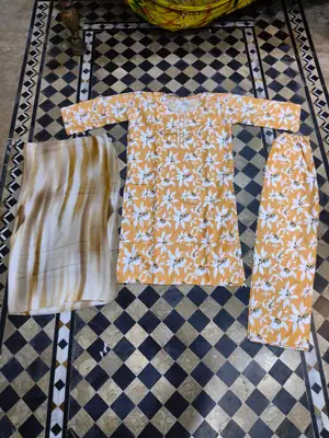 3 Pcs Women's Stitched Printed Suit thumbnail 3