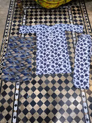 3 Pcs Women's Stitched Printed Suit thumbnail 3