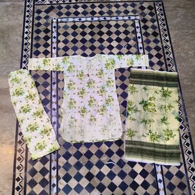Lakhany 03 Piece stitched Printed Embroidered with Patch Work Printed Organza Dupatta Dress thumbnail 3