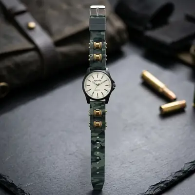 Men's Modern Stylish Look Watch thumbnail 2