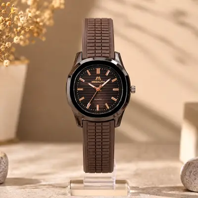 Men's Modern Stylish Look Watch thumbnail 2