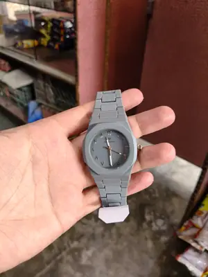 Men's Comfortable Daily Wear Watch thumbnail 3
