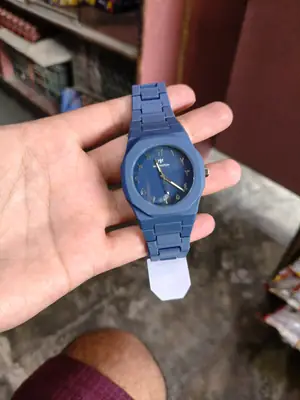 Men's Comfortable Daily Wear Watch thumbnail 3