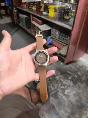 Men's Comfortable Daily Wear Watch thumbnail 4
