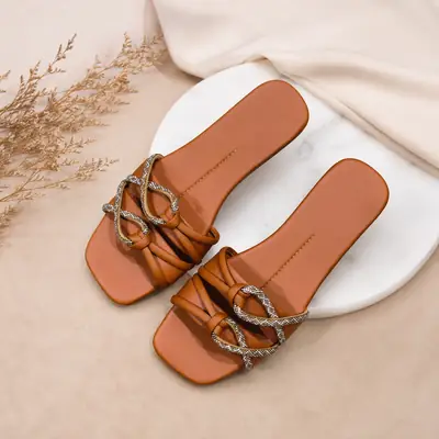 Stylish New Fancy Women's Slippers High Quality  thumbnail 2