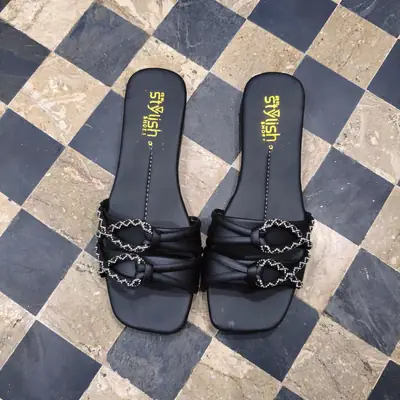 Stylish New Fancy Women's Slippers High Quality  thumbnail 5