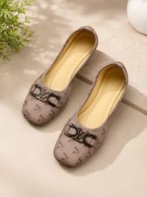 Stylish Women's Fancy Pumps Available In 5 Size