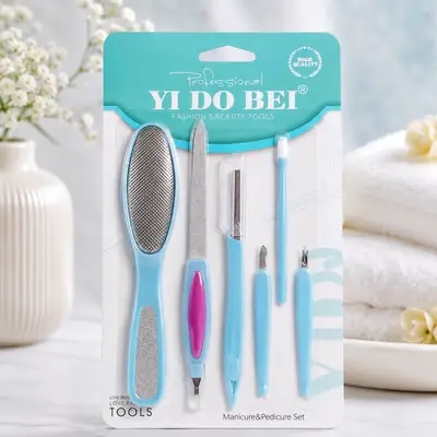 6 Piece Manicure Pedicure Kit Set 