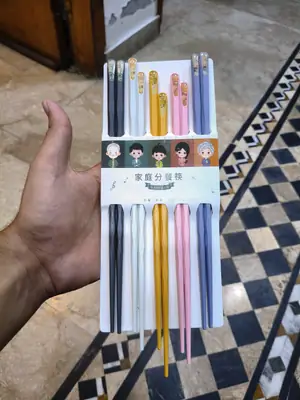 5 Pairs Wooden Fancy Chopsticks Set thumbnail 3