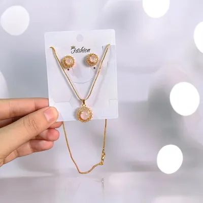 Golden Crystal Bridal Pendant Set for Women thumbnail 3