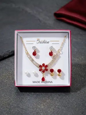 Funky Gold Plated Crystal Necklace Set
