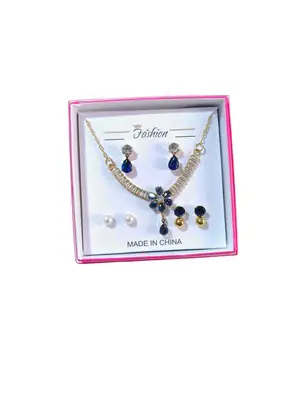 Funky Gold Plated Crystal Necklace Set thumbnail 3