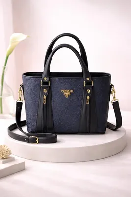 Women's Leather Textured Shoulder Bag thumbnail 6