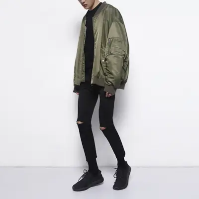 Men Black Ripped Pencil Jeans Korean Style