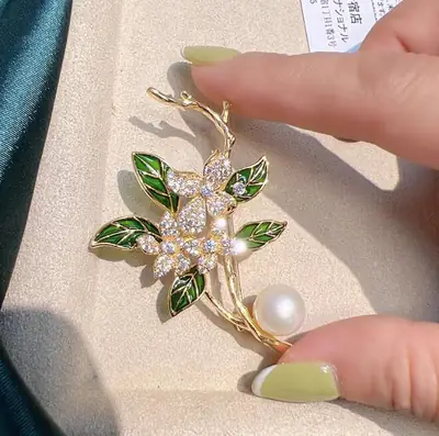 Green Leaf Pearl Brooch for Women Wedding Office