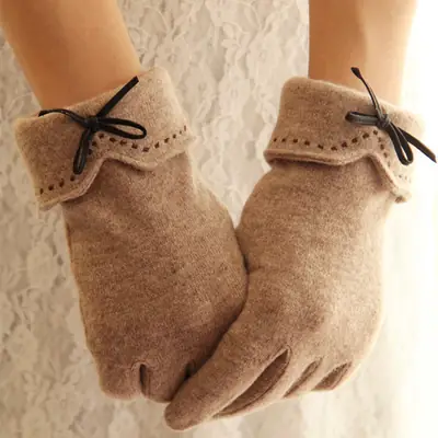 Warm Touch Screen Gloves for Winter Pakistan