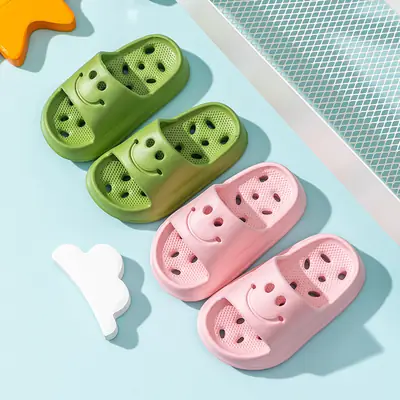 Kids Smiley EVA Slippers Summer Comfort Non-Slip thumbnail 4