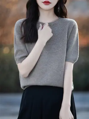 Women Velvet Short Sleeve Round Neck Sweater Summer Korean Style