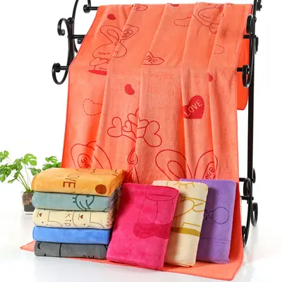 Microfiber Towels Set with Heart Print for Home & Gym
