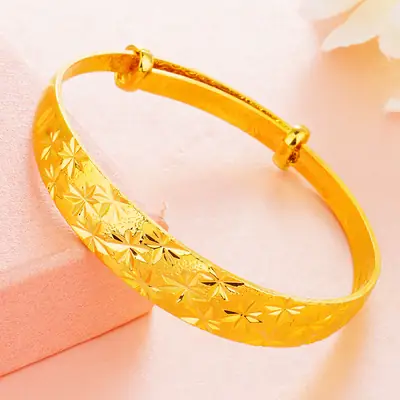 Gold Push-Pull Bracelet with Floral Engraving