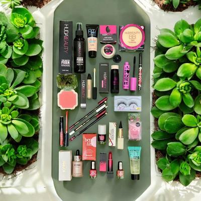 20-in-1 Makeup Set Matte Fixer & Lenses for Daily Wear thumbnail 2