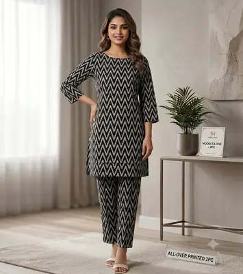 2 Pcs Women's Unstitched Printed Suit