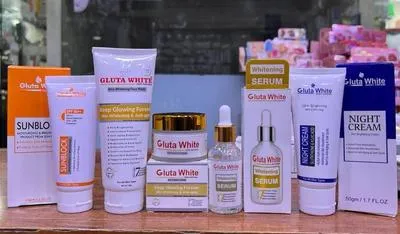 Gluva White 5-in-1 Skincare Bundle 300g thumbnail 2