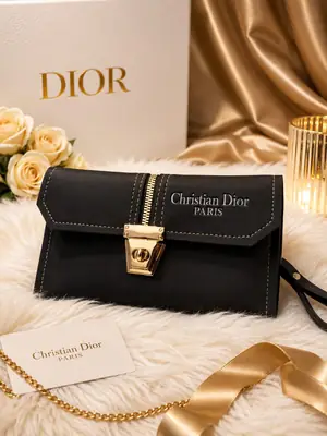 Women's Leather Plain Hand Bag