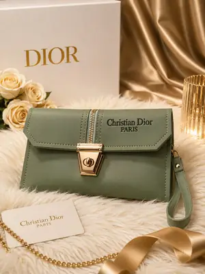 Women's Leather Plain Hand Bag