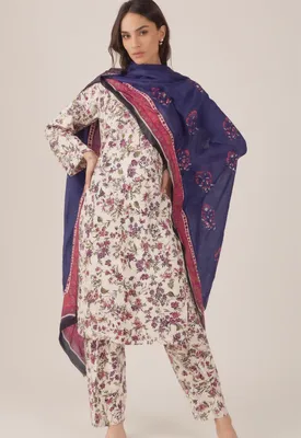 Stylish 3 Pcs Women's Unstitched Digital Print Suit thumbnail 2