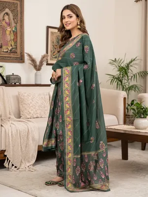 Stylish 3 Pcs Women's Unstitched Digital Print Suit thumbnail 3