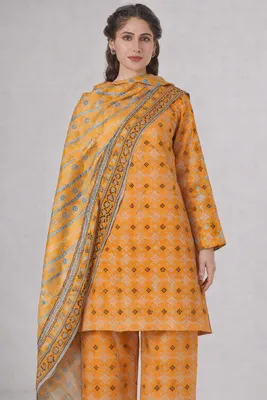 Stylish 3 Pcs Women's Unstitched Digital Print Suit thumbnail 2