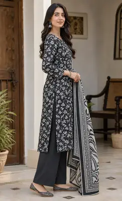 Stylish 3 Pcs Women's Unstitched Lawn Digital Print Suit thumbnail 3