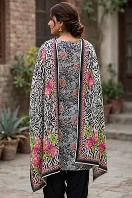 Stylish 3 Pcs Women's Unstitched Lawn Digital Print Suit thumbnail 5