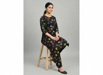 Stylish 2 Pcs Women's Unstitched Printed Suit thumbnail 6