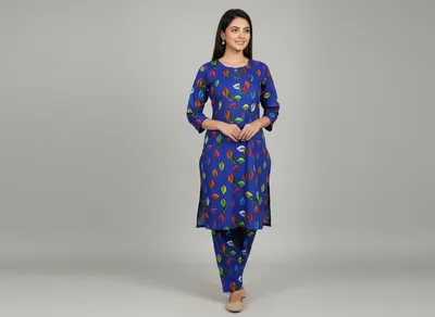 Stylish 2 Pcs Women's Unstitched Printed Suit thumbnail 5