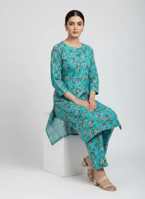 Stylish 2 Pcs Women's Unstitched Printed Suit thumbnail 5