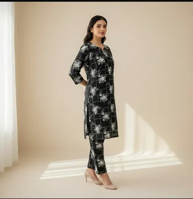 Stylish 2 Pcs Women's Unstitched Printed Suit thumbnail 3