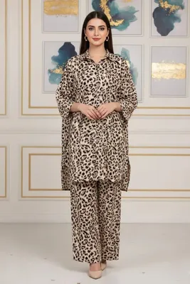 Stylish 2 Pcs Women's Unstitched Printed Suit thumbnail 2