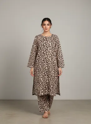 Stylish 2 Pcs Women's Unstitched Printed Suit thumbnail 4
