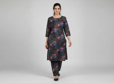 Stylish 2 Pcs Women's Unstitched Printed Suit thumbnail 2