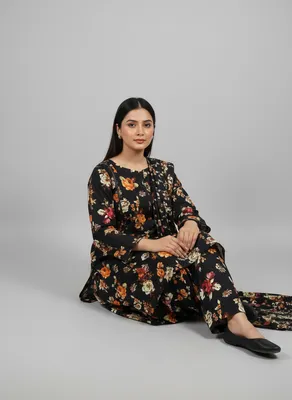 Stylish 2 Pcs Women's Unstitched Printed Suit thumbnail 4