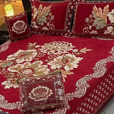 Luxury Velvet Jacquard King Bed Set Red 4 Pcs