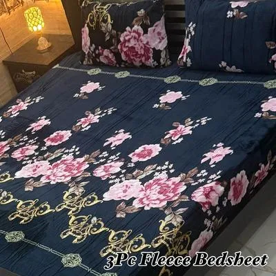 Luxurious 3 Pcs Fleece Printed Double Bedsheet