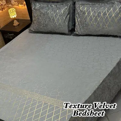 Luxurious 3 Pcs Velvet Textured Double Bedsheet